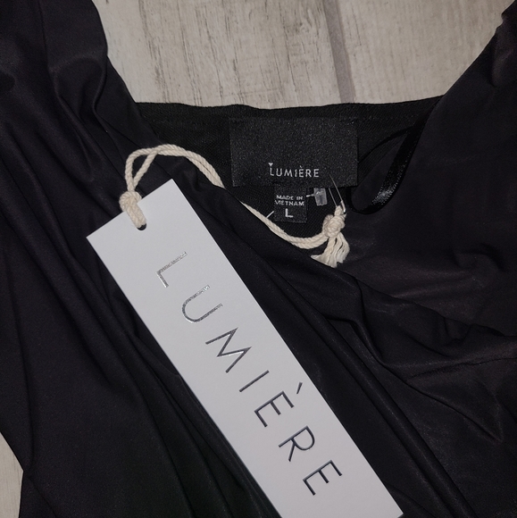 LUMIERE Black Dress - Picture 2 of 7